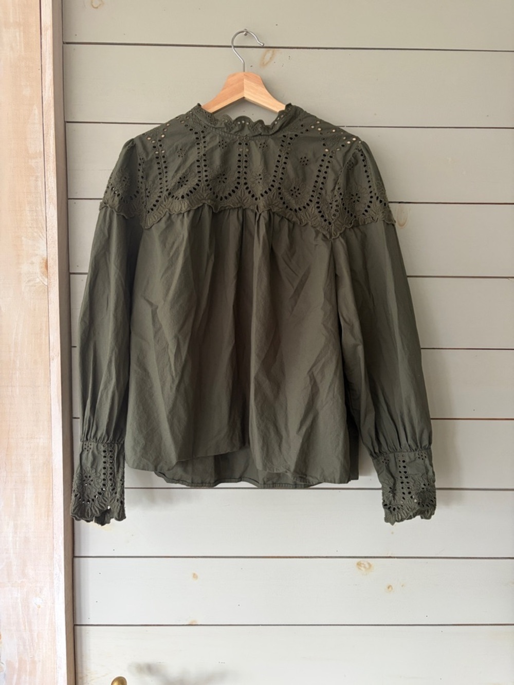 GAP Olive Eyelet Embroidered Blouse | Size XL | Boho Cottagecore Top